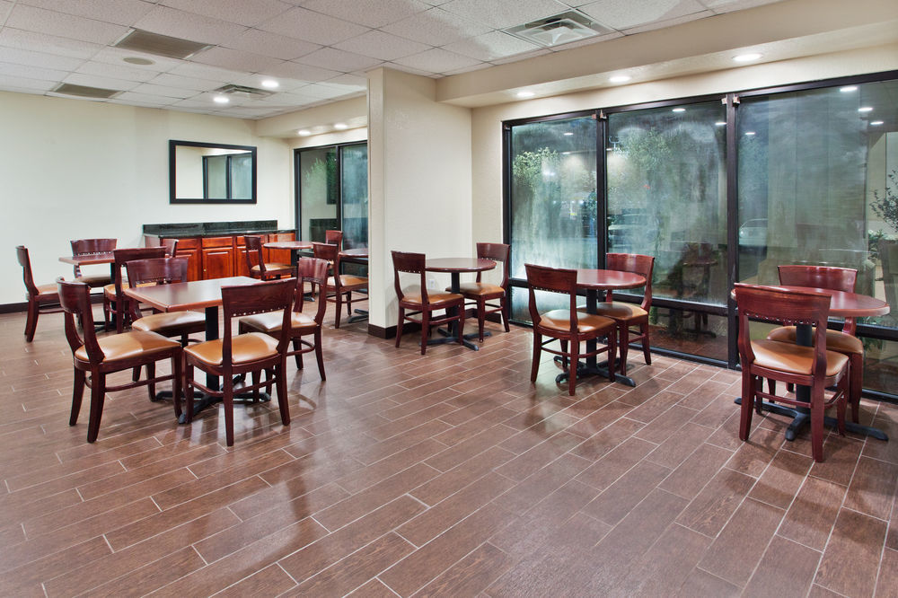 Quality Inn Valley - West Point Zewnętrze zdjęcie